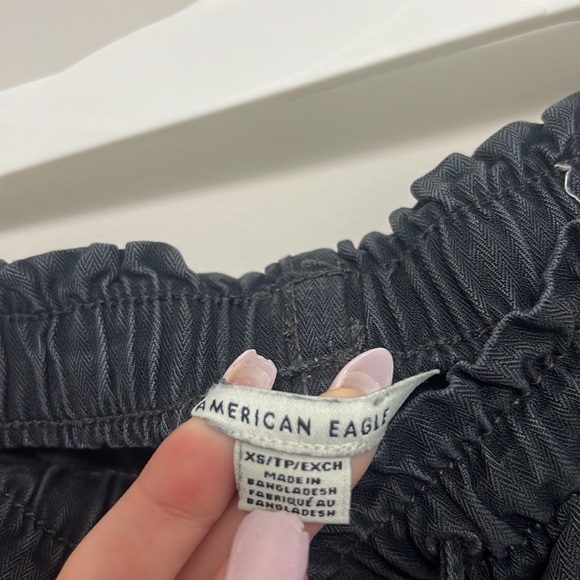 american eagle black shorts: size US xs, color black - Picture 3 of 3